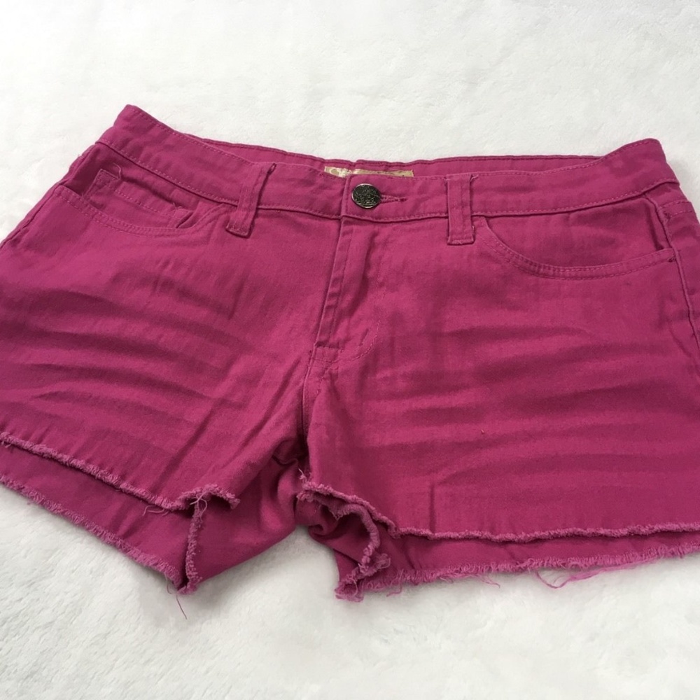 Hybrid & Company Raw Hem Shorts Size 9 Pink